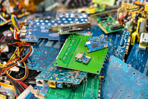 e-scrap-electronic-recycling-components